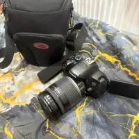 دوربین 650d با لنز 18-200