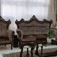 مبل ۹ نفره همراه با میز بزرگ و دو عسلی