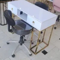 اجاره ی صندلی در آرایشگاه