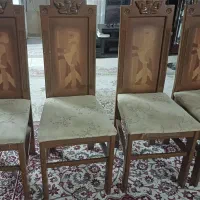 میزناهار خوری با ۴ تا صندلی