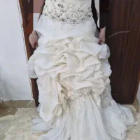 لباس عقد و عروسی
