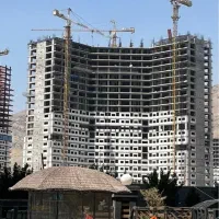 130متر سه خواب/n2 جنوبی/بالاترین طبقات/متری110