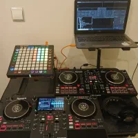 آموزش علمی و اصولی دی جی (DJ)