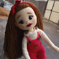 عروسک لنا