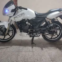 موتور اپاچی ۱۸۰