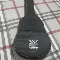 کیف حمل گیتار برزنت ضدآب واسفنجی