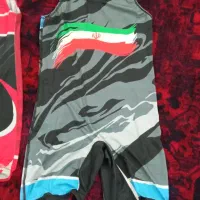 لباس کشتی در حدنو