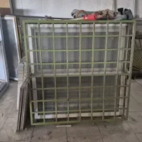 پنجره باغی