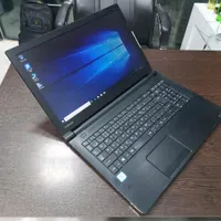 لپتاپ toshiba R50 نسل ۶ رم8 هارد 500 گارانتی دار