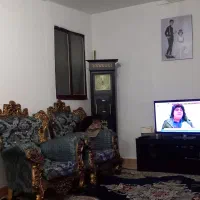 ساعت ایستاده.سه عددپادری
