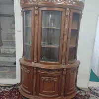بوفه ویترین دوتیکه قدیمی