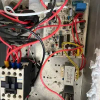 تعمیر انواع برد کولر گازی پکیج ماشین لباسشویی