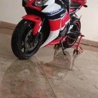 هوندا سی بی آر 1000 hrc