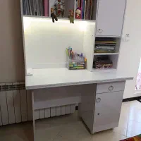 میز تحریر نوجوان