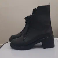 فروش نیم بوت زنانه