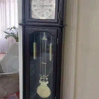 ساعت ایستاده و میز تلفن و بوفه چوبی