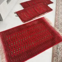 پشتی و قالیچه