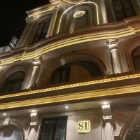 250-متر-4-خوابه-شهرک-استقلال-دو-واحد-مجزا