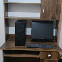 کتابخونه جا کامپیوتری و کامپیوتر