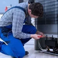 استخدام تعمیرکار یخچال