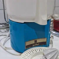 آبمیوه گیری ناسیونال اصل