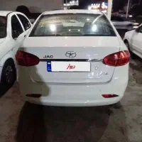 جک j4 بهمن ۱۴۰۳ کم کار