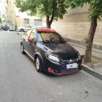 کوییک R مشکی قرمز 98 بیرنگ