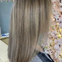 مدل رنگ و لایت مو (فقط هزینه مواد) توسط متخصص