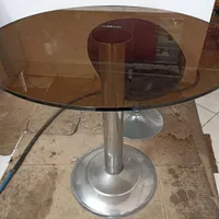 میز گرد شیشه ای سیکوریت