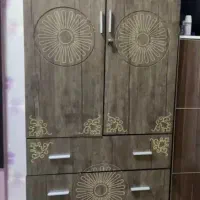 کمد لباس ایستاده