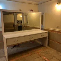 میز ارایشگاهی