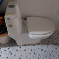 توالت فرنگی نو