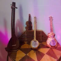 مجسمه مینیاتوری سازهای سنتی