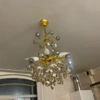 دو عدد لوستر به همراه ساعت