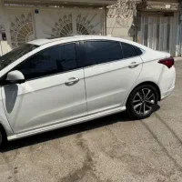 آریزو ۶ تمیز و بدون خط و خش
