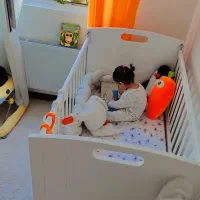 تخت و گهواره مناسب سیمونی برند توکا