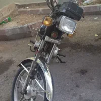 موتور سیکلت پیشرو 90
