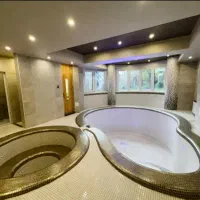 فروش ویلا کلاسیک ۵۰۰ متر بنای تریبلکس / میگون