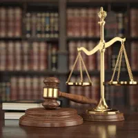 وکیل پایه یک مرکز وکلای قوه قضائیه