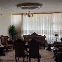ویلایی/۱۹۰متر/۶ دانگ/خیام‌جنوبی/ شمالی