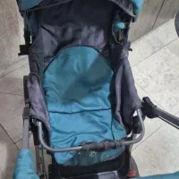 کالسکه آبی و طوسی
