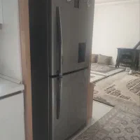 یخچال فروشی