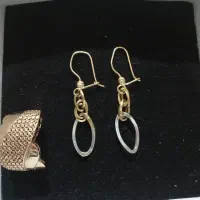 گوشواره و انگشتر طلا