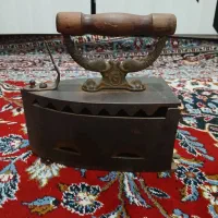 اتوی قدیمی عتیقه