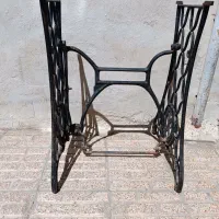 پایه چرخ قدیمی