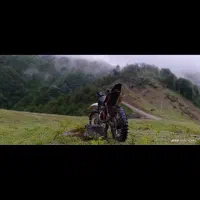 یک دستگاه تریل200