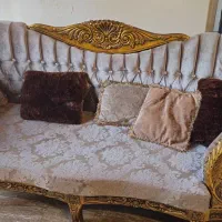 مبل نیم‌سلطنتی در حد نو
