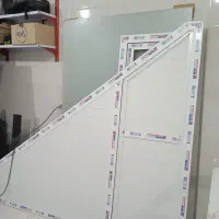 درب و پنجره پی وی سی