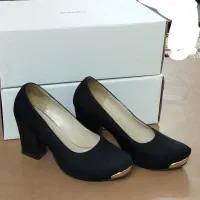 کفش|کیف، کفش، کمربند|شاهین‌شهر, گرگاب|دیوار