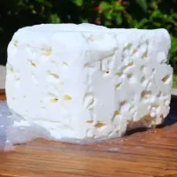 پنیر گاوی و گوسفندی لیقوان